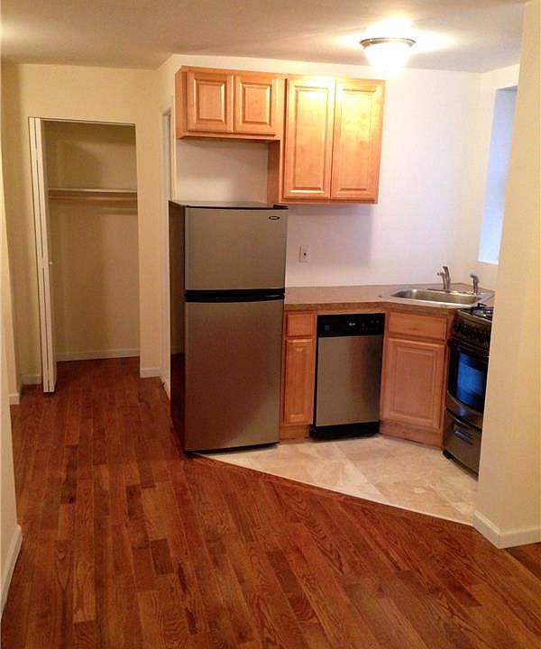 1st image of 68 Thompson St APT 22