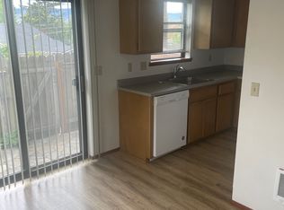 591 Fairview St APT F, Ashland, OR 97520