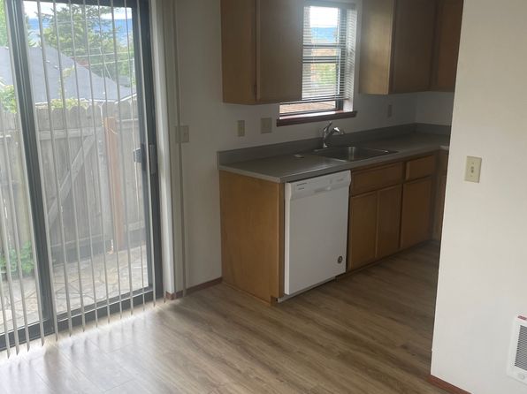 591 Fairview St APT G