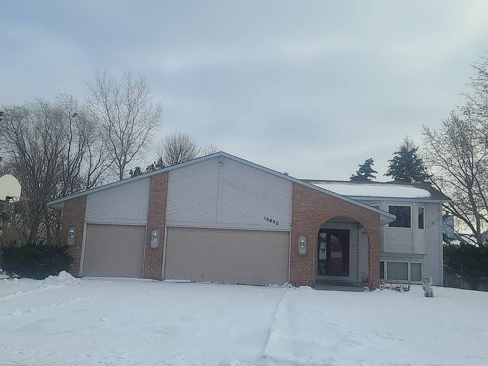1st image of 15650 Highview Ln
