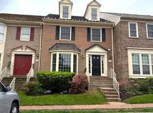 10751 Brewer House Rd, Rockville, MD 20852