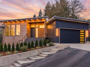 6233 SW Hamilton Way, Portland, OR