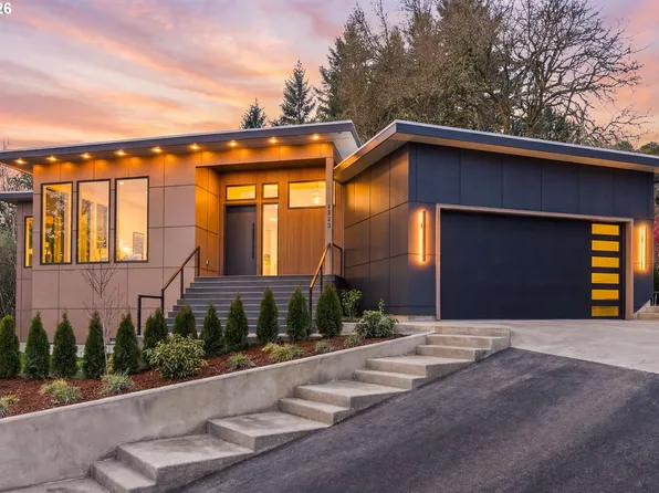 6233 SW Hamilton Way, Portland, OR 97221