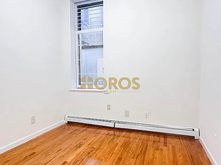 200 E 7th St #1B — Photo 7