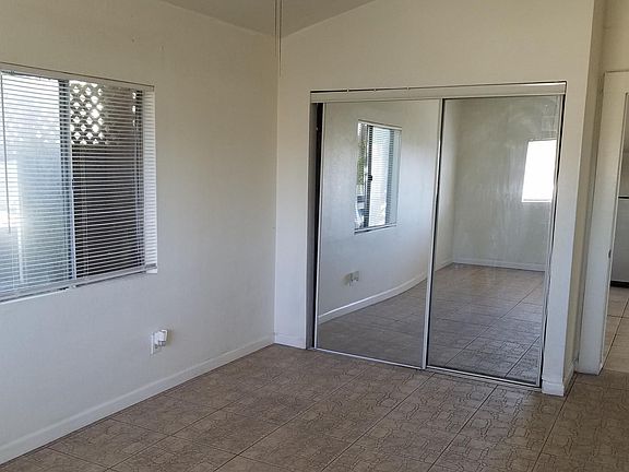 5th image of 620 Toyne St #B