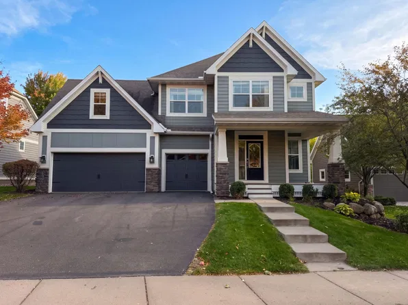 16891 E Lake Dr, Lakeville, MN 55044