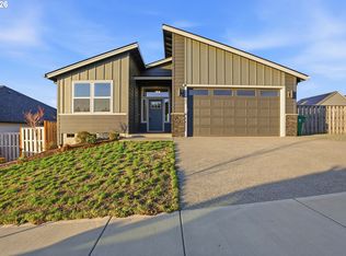 753 NE Wildwood Dr, Estacada, OR