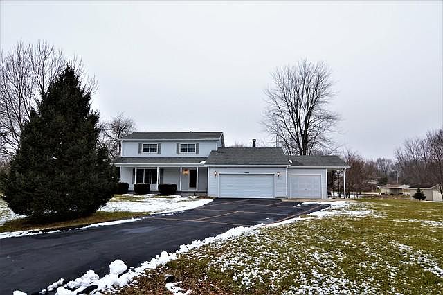1st image of 17634 W Bicentennial Dr