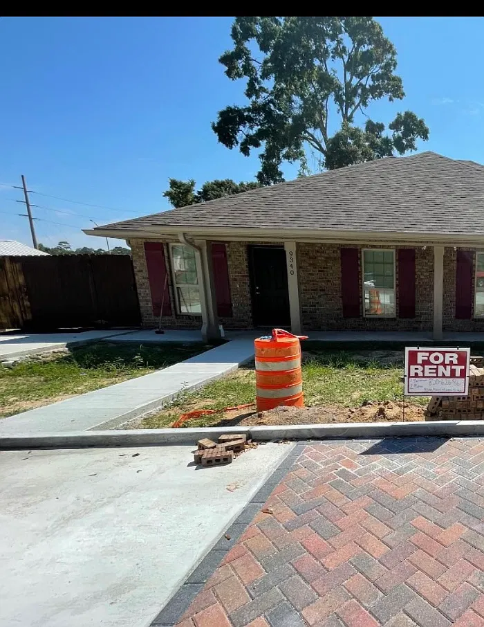 2 bed, 975 sqft, $1,500 — Photo 1