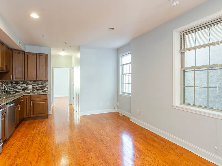 2532 Amber St #2 — Photo 9