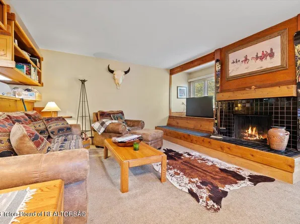 3655 N Teton Dr #5-1-4, Wilson, WY 83014