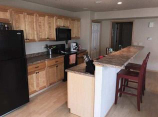 1150 Nolan Ct, North Liberty, IA 52317