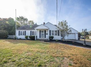 275 High St, Bridgewater, MA 02324
