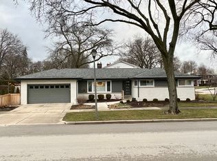 101 W Jackson St, Elmhurst, IL 60126