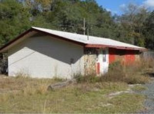 18615 SE 115th St, Ocklawaha, FL 32179