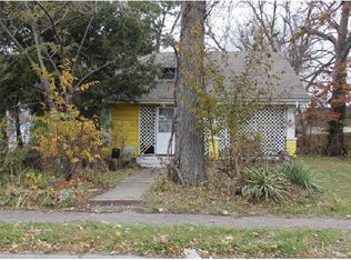 1045 E Commercial St, Springfield, MO 65803