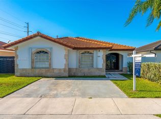 14661 SW 168th Ter, Miami, FL 33177