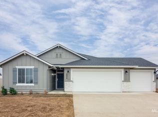 4074 E Jamestown Dr, Nampa, ID 83686