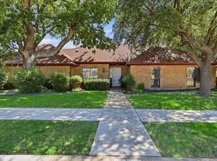 2401 Maverick Dr, Plano, TX 75074