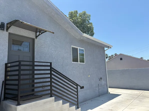 14629 1/2 W Brand Blvd, Mission Hills, CA 91345