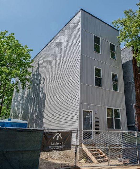 Building Photo 4