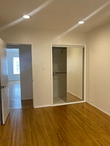 536 N Van Ness Ave #2 Photo 1