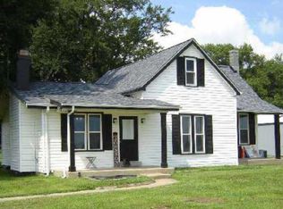 16 Main St, Saint Charles, MO 63301