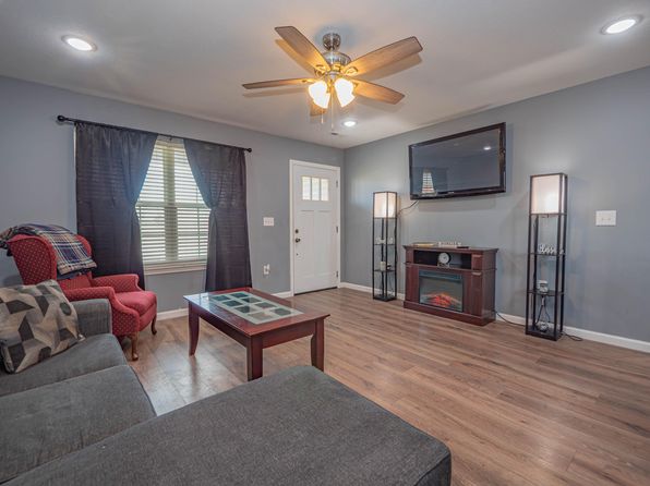 109 Prathers Ave, Cairo, MO 65239