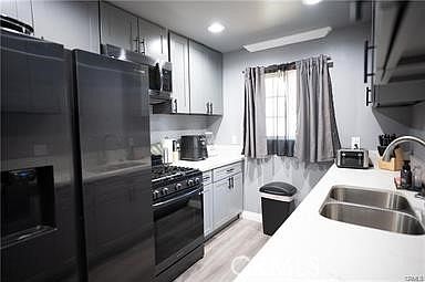 3rd image of 13092 Maclay St
