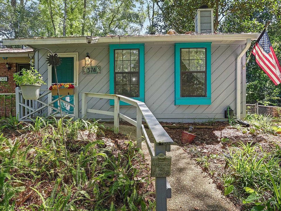 1st image of 374 Whetherbine Way E