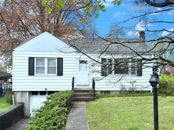 13 Highview Avenue, Rye Brook, NY 10573