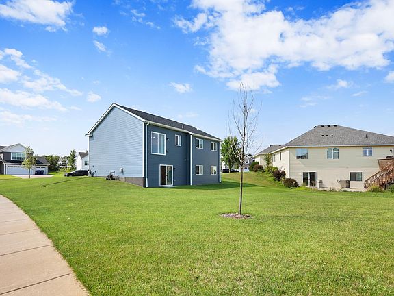 3rd image of 4706 8th Street Loop NE