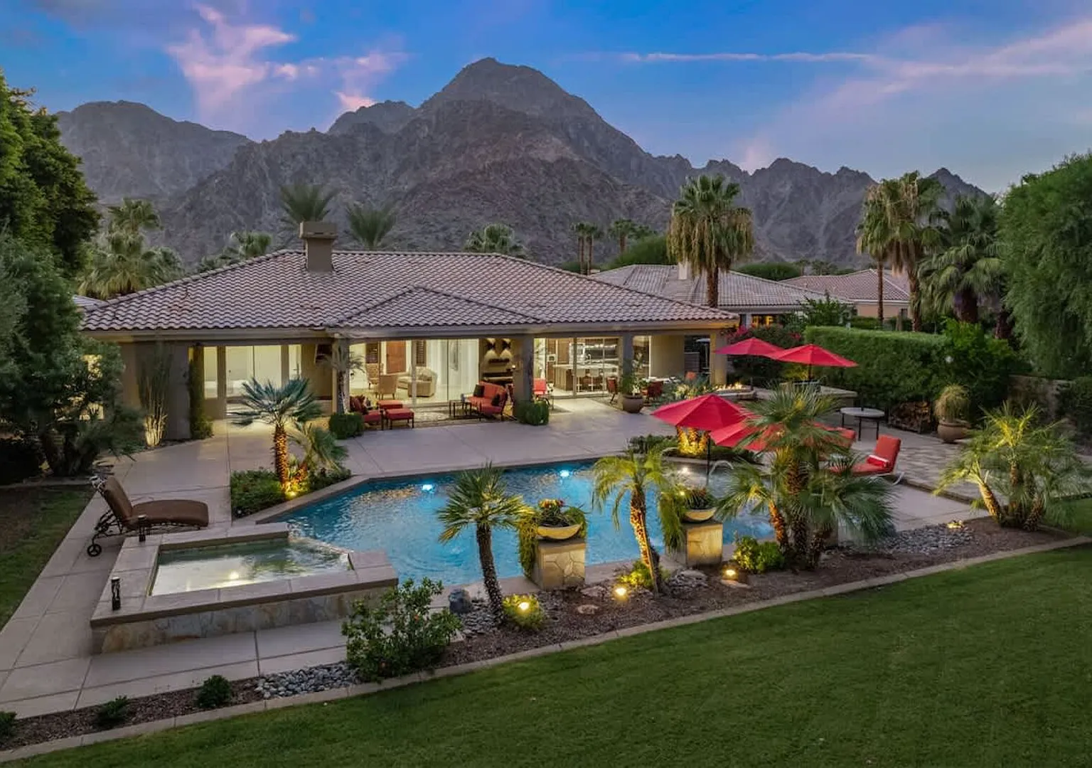 Luxury Villa w/ Mountain Views, Pool & Spa Retreat — Photo 1