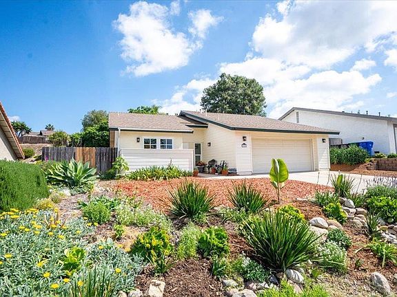 2nd image of 1574 Boulder Creek Rd