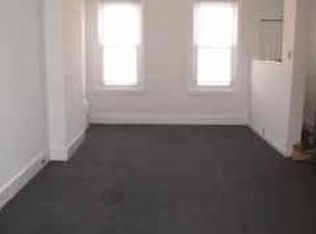 1828 Titan St, Philadelphia, PA 19146