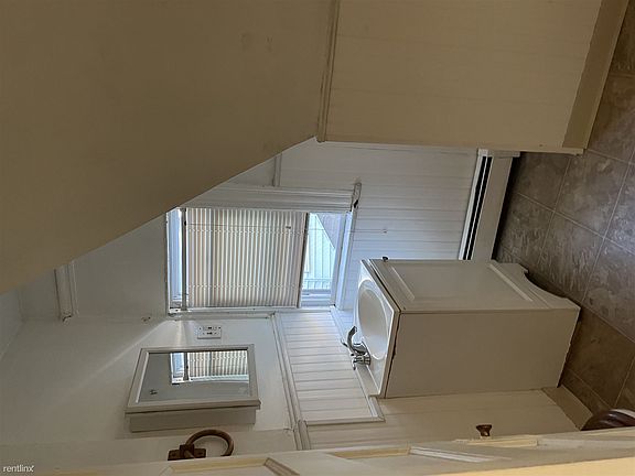 924EB34A-85A3-4C75-BEC2-043261663434