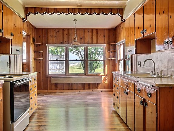 C:\Users\Office\Pictures\exposio_0032_09092015