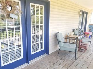 103 Phillip Drew Ct, Johnson City, TN 37604