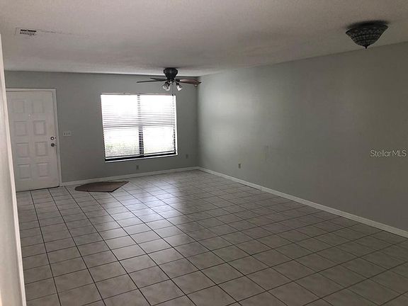 4th image of 6294 Arlington Ct #207