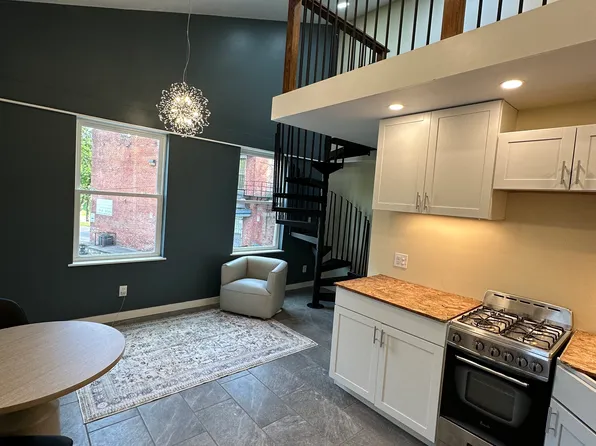 1 W Hollister St #3, Cincinnati, OH 45219