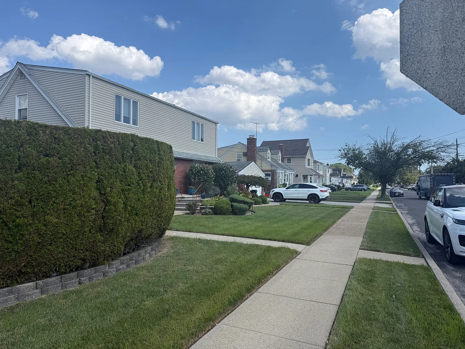Hancock Ave, Franklin Square — Photo 2