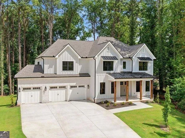 1992 Highgrove Ct, Atlanta, GA 30345