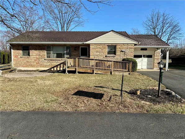 4615 Daisy Ave N, Orefield, PA 18069