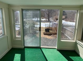 14 James Foster Rd, Hartland, VT 05048