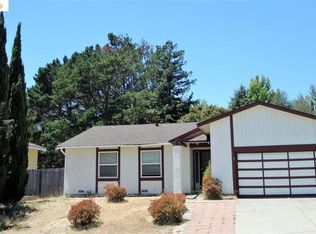 412 Violet Rd, Hercules, CA 94547