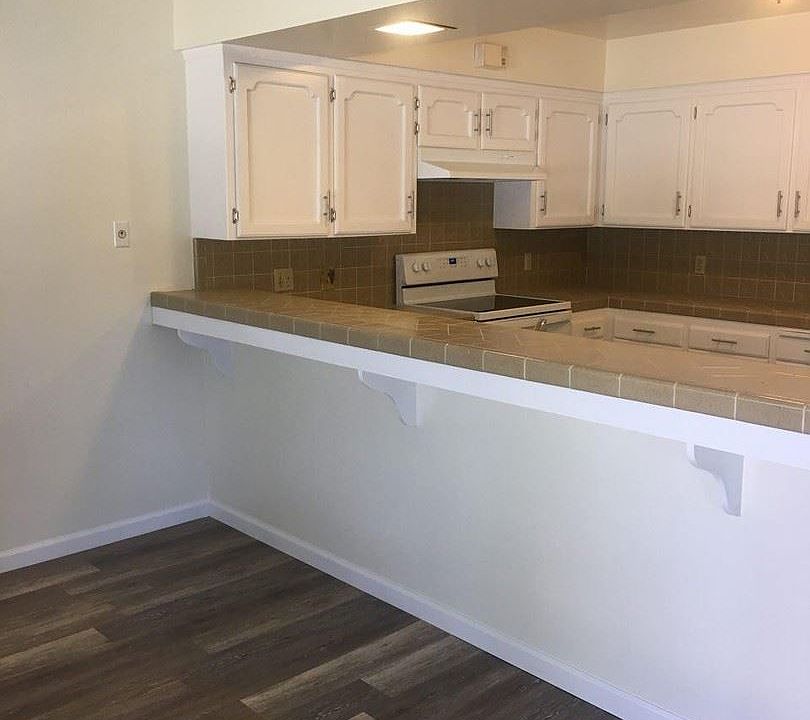 1st image of 4915 N Harrison Ave APT D