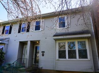 210 Green Ln, Newark, DE 19711