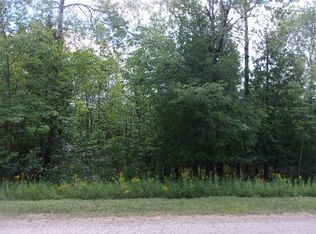 W3076 County Road 366, Daggett, MI 49821