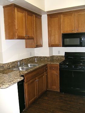 5th image of 1317 S Westgate Ave APT 306