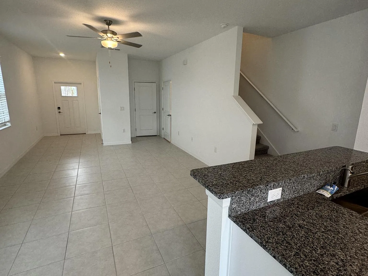 2 bed, 2.5 bath, 1541 sqft, $1,950 — Photo 3